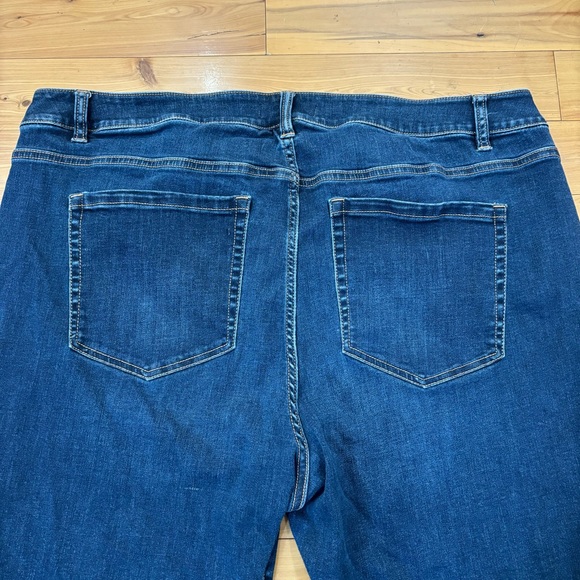 Lane Bryant Midrise Super Stretch Skinny Pedal 5-pocket Denim Jeans Plus size 24 - Picture 4 of 10